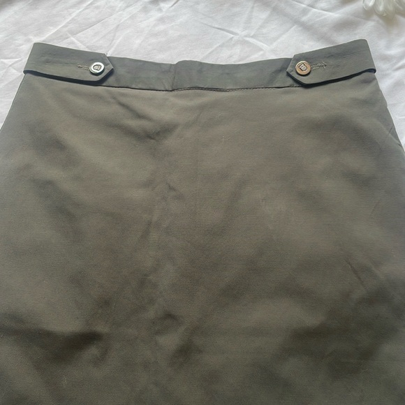 Elegant Korean Skirt - Dressy Office Style • Size Small - Picture 5 of 16